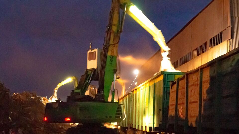 GMK Center: Поставки металлолома из Украины в апреле выросли, и почти весь он ушел в Польшу