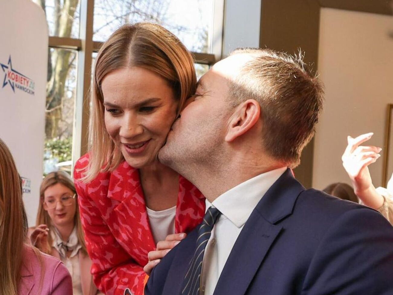 Навроцкий старше жены на три года