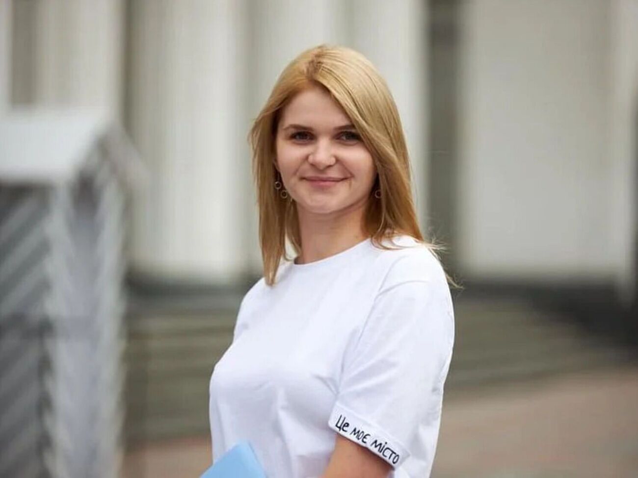 Комітет Ради розглянув заяву Колісник і рекомендував парламенту затвердити її в цілому