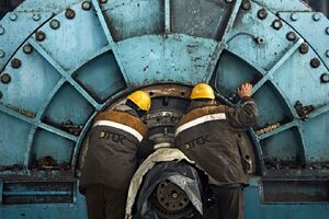 Приоритетом остается скорейшее восстановление мощностей, отметил гендиректор компании