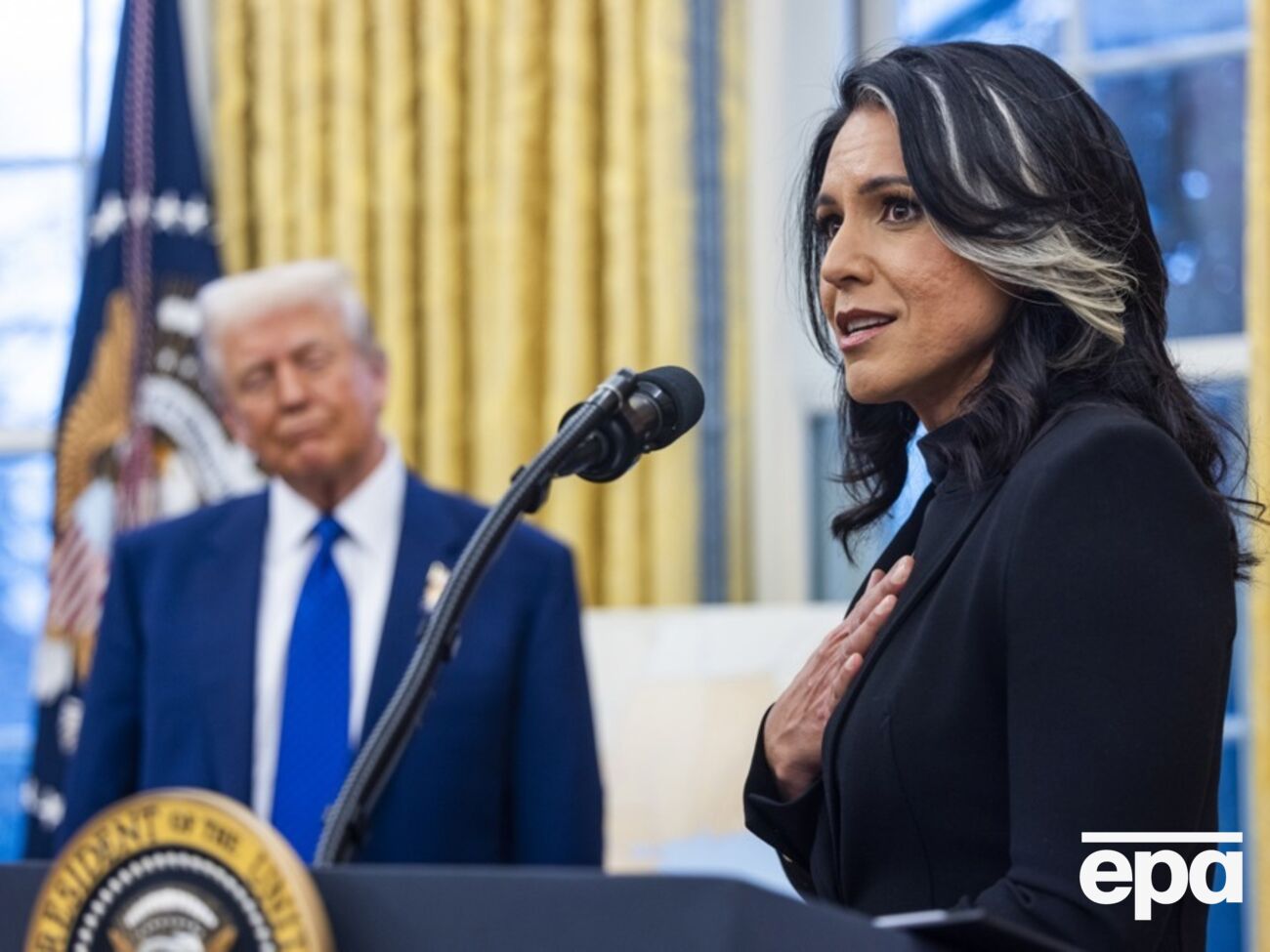 Трамп заявив, що йому "байдуже", що сказала Габбард