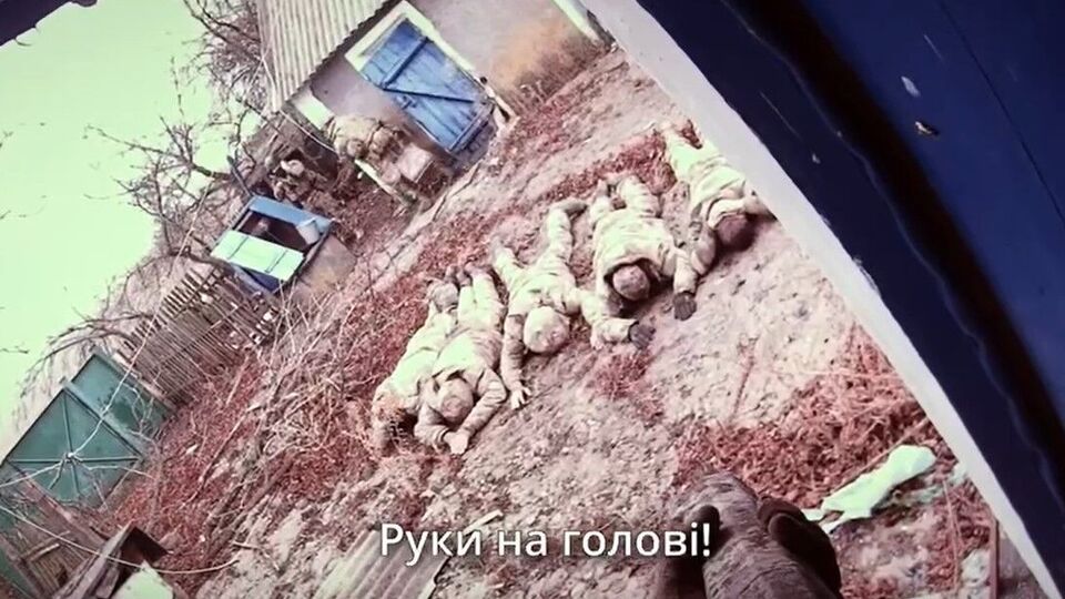 За інформацією підрозділу, окупанти переховувалися в підвалі покинутої будівлі