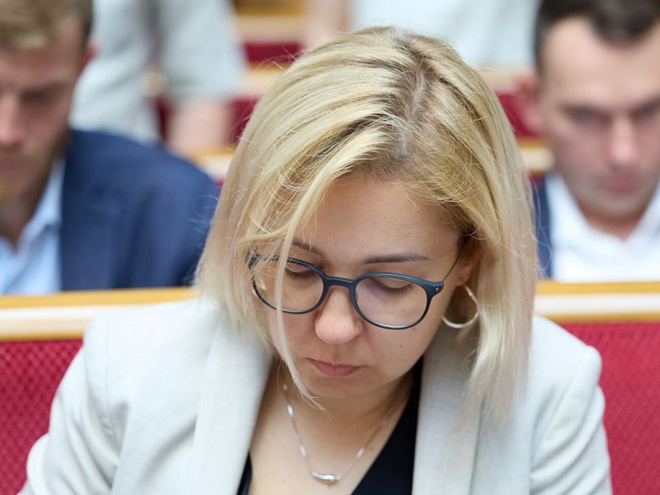 Конвертировать свою ярость в донаты можно, когда видишь бесконечные очереди в ТЦК. Но сейчас такого нет