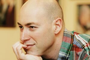 Гордон основал "Бульвар Гордона" в 2005 году