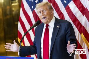 Трамп закликав людей стежити за ротом, бо він "може створити багато проблем"