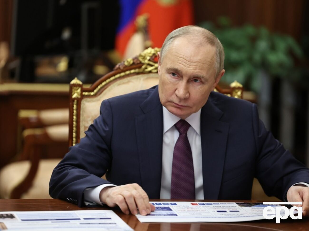 Старая гвардия Путина сдает позиции его семье