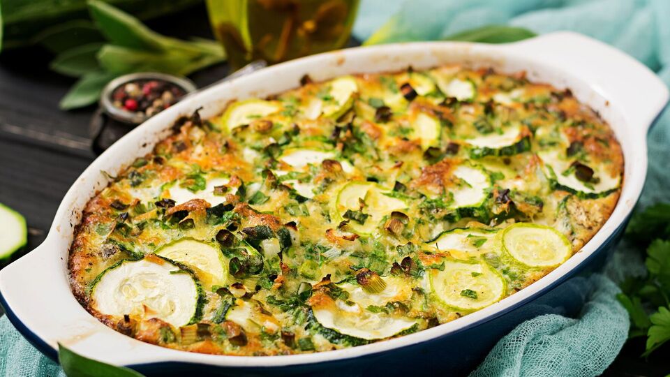 Для запеканки вам понадобится 420 г картофеля