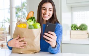 Із сервісом доставки "Фора" ви отримуєте свіжі продукти без стресу, поспіху та витрат часу