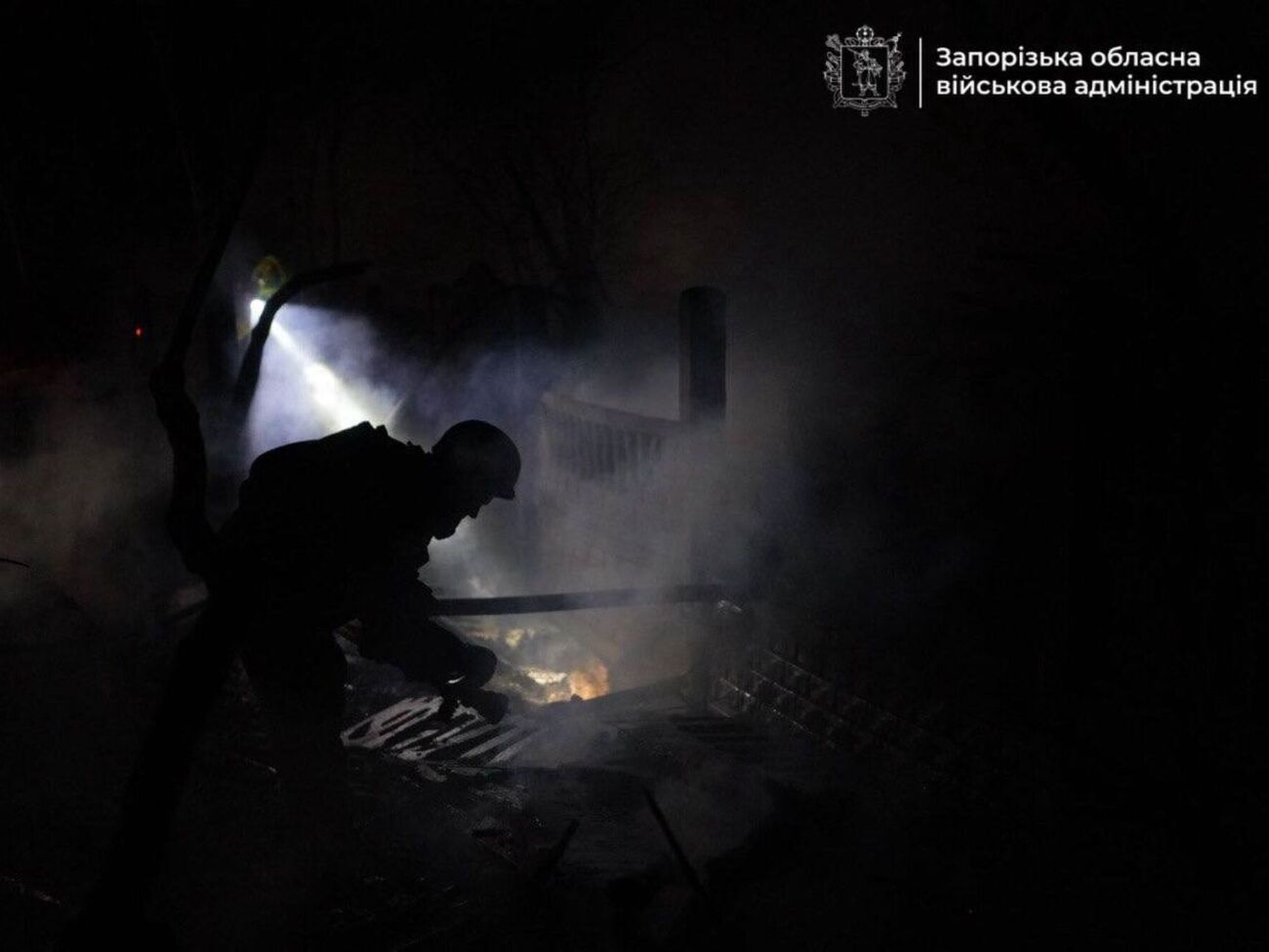 Также в результате обстрела возник пожар в одном из домов в Запорожье