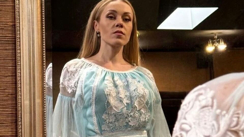 Елена Тополя не смогла прокомментировать происходящее