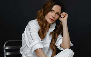 Денисенко зачитала украинские стихи