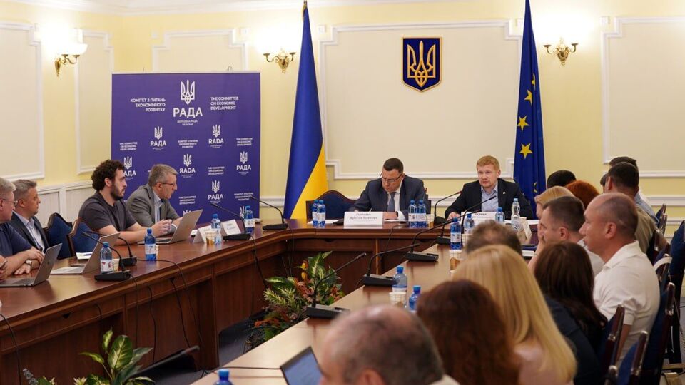 Парамонов: Держава надала більші привілеї великим торговельним мережам у програмі "Національний кешбек"