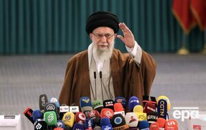 Хаменеи передал письмо Путину