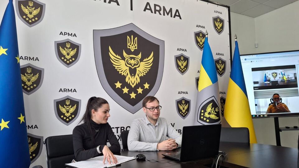 АРМА не розв'язало проблеми з розбіжністю між оцінною й ринковою вартістю санаторію "Жовтень", пише "Економічна правда"