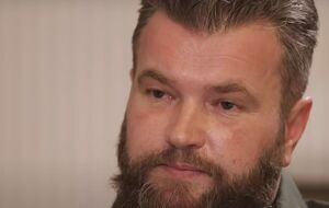 Паламар рассказал, кто предложил привезти семьи командиров