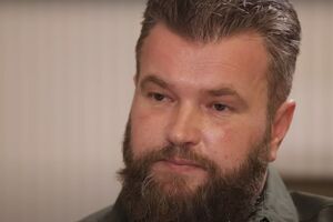 Паламар рассказал, кто предложил привезти семьи командиров