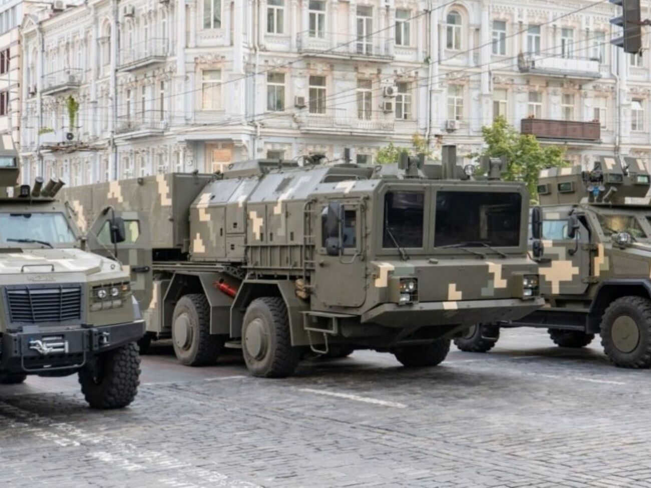 За словами Єрмака, справи з виробництвом української балістики "просуваються дуже добре"