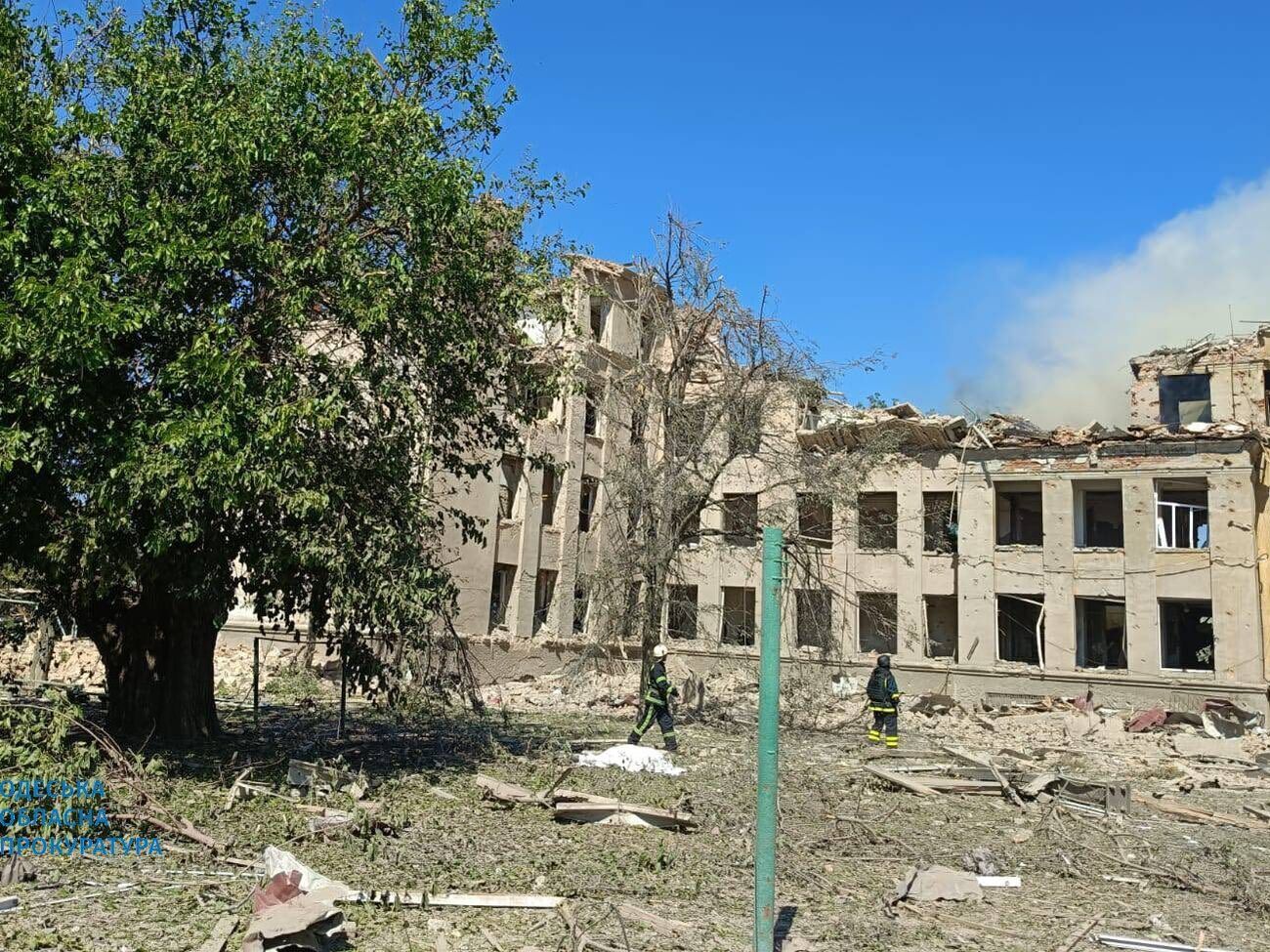 РФ ударила по ліцею балістикою