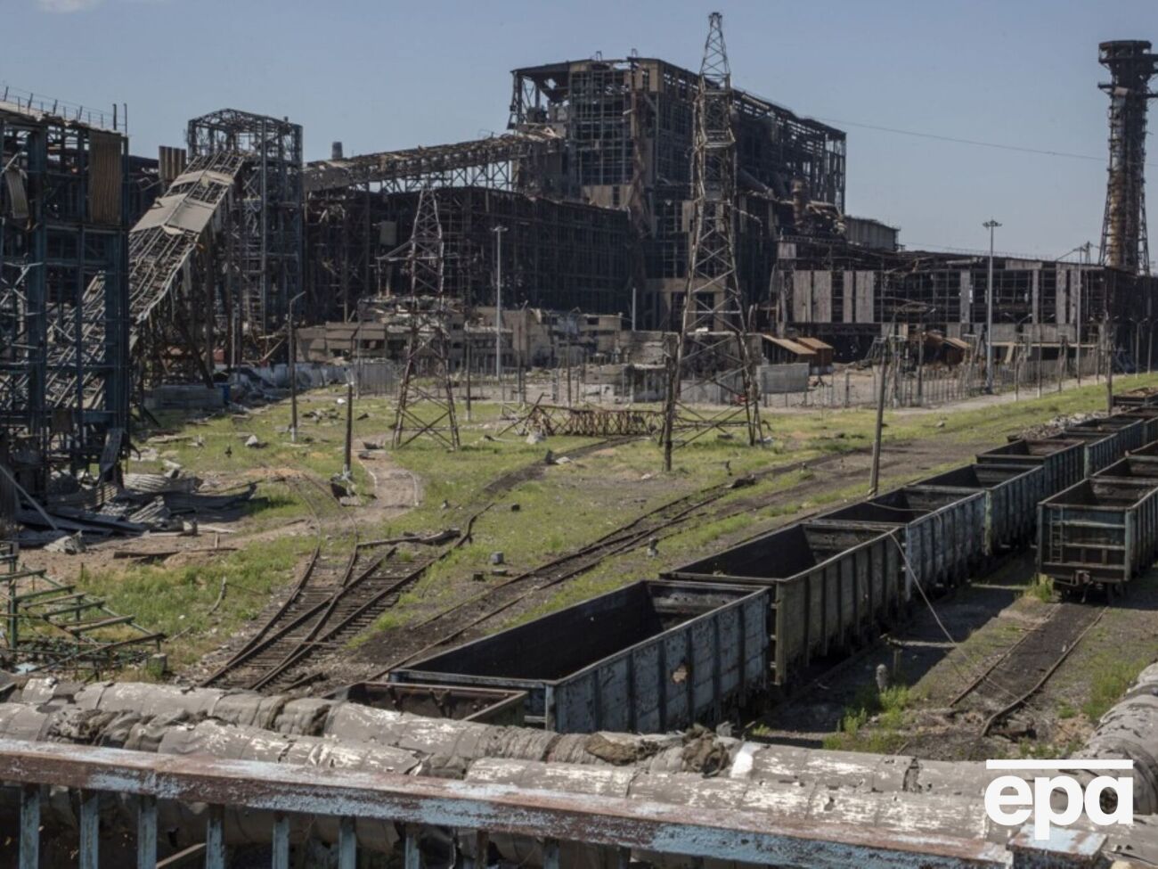 У Маріупольській міськраді наголосили, що російські окупанти хочуть стерти все, що нагадує про український спротив