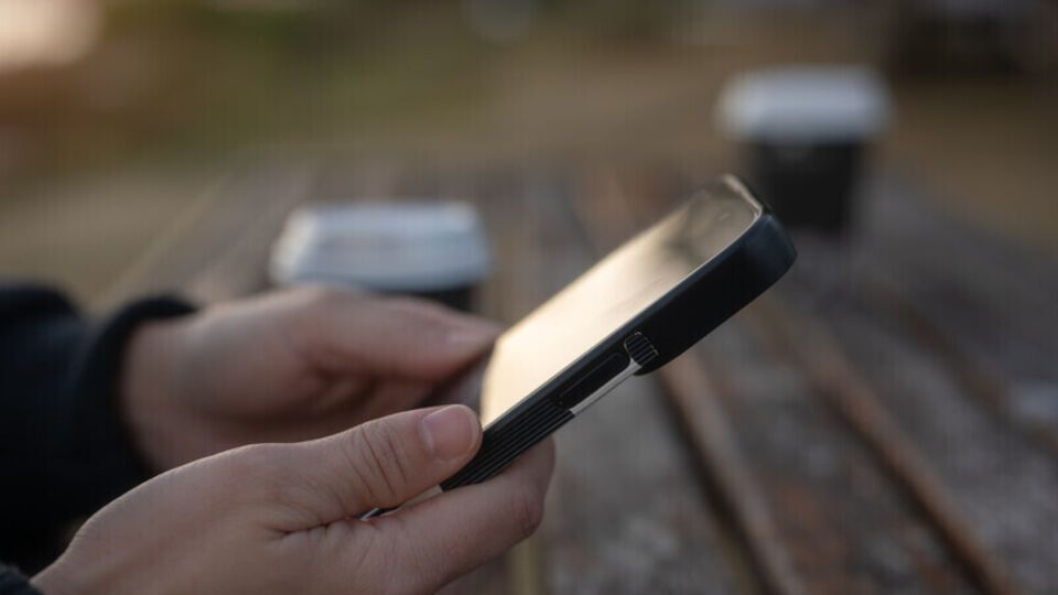 На сайті ВРУ немає постанови про виплату 24 тис. грн одноразової допомоги українцям, які залишилися в Україні після початку повномасштабного вторгнення РФ