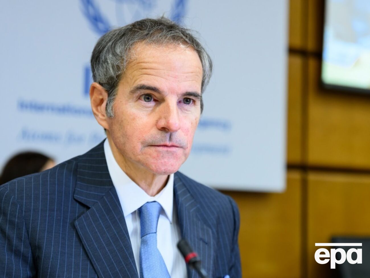 Гросси заявил, что иранские чиновники могли вывезти уран в попытке защитить его от возможных атак