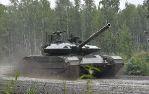 По данным НАТО, в РФ сейчас производят около 130 танков в месяц