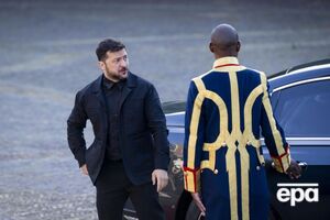 Зеленський після початку повномасштабного вторгнення РФ в Україну відмовився від костюмів