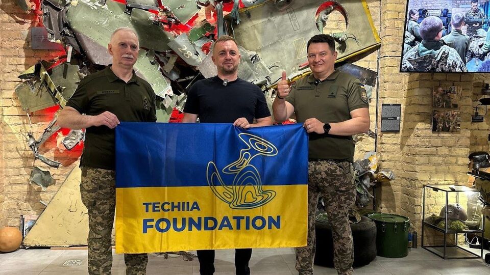 Меценат, співзасновник "Фундації Течія" Олег Крот надає підтримку модернізації Національного університету оборони України