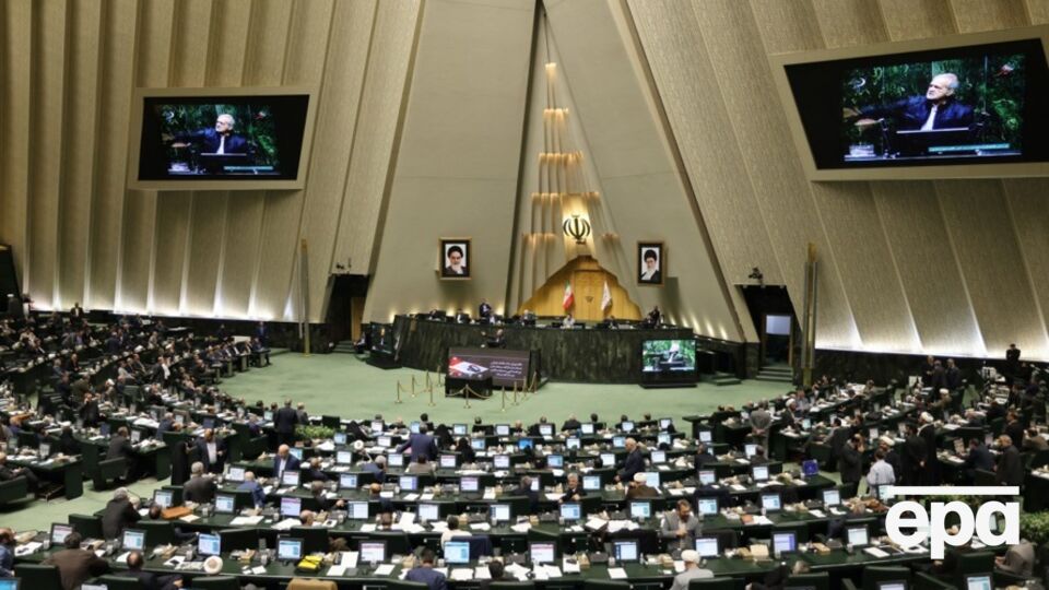 Законопроєкт підтримало 222 депутати