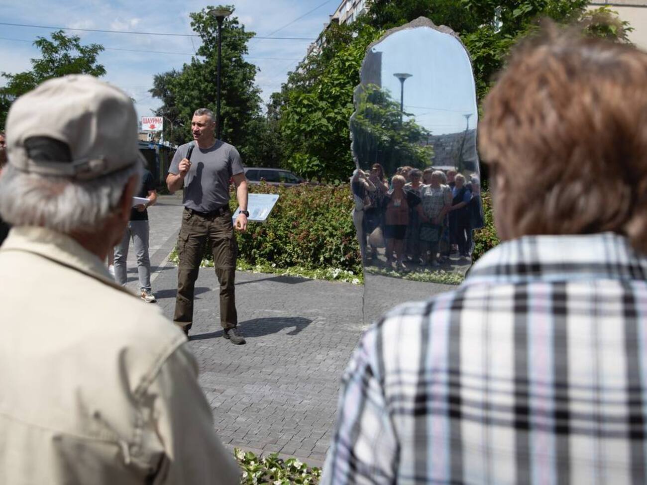 Первыми решительность проявили именно те, кто присоединился к рядам теробороны, сказал Кличко