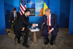 По словам Зеленского, президенты обсудили закупку американских систем ПВО и возможное совместное производство дронов