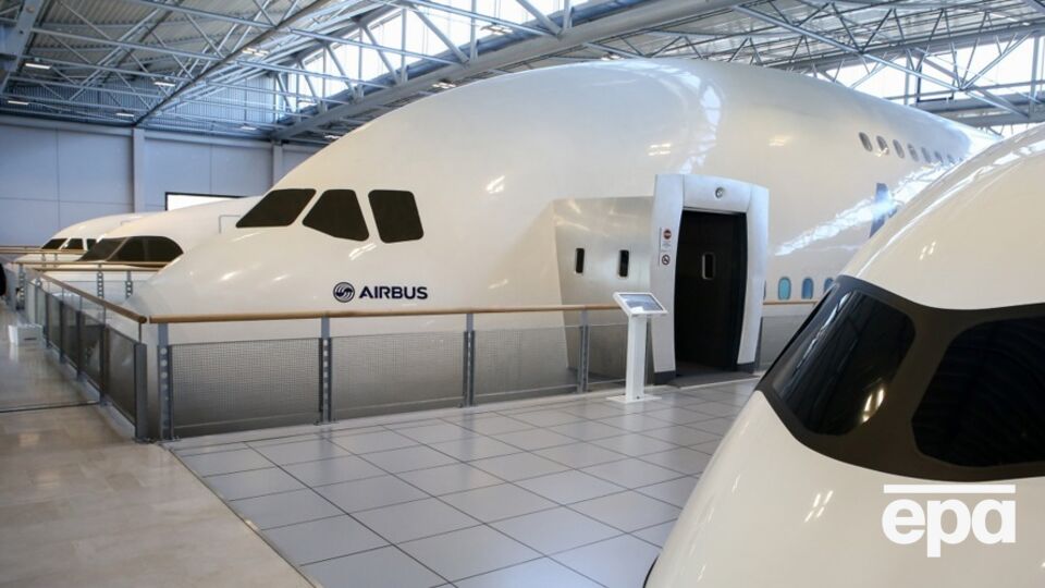 РФ удалося отримати запчастини для Airbus на суму щонайменше €600 млн, пише медіа