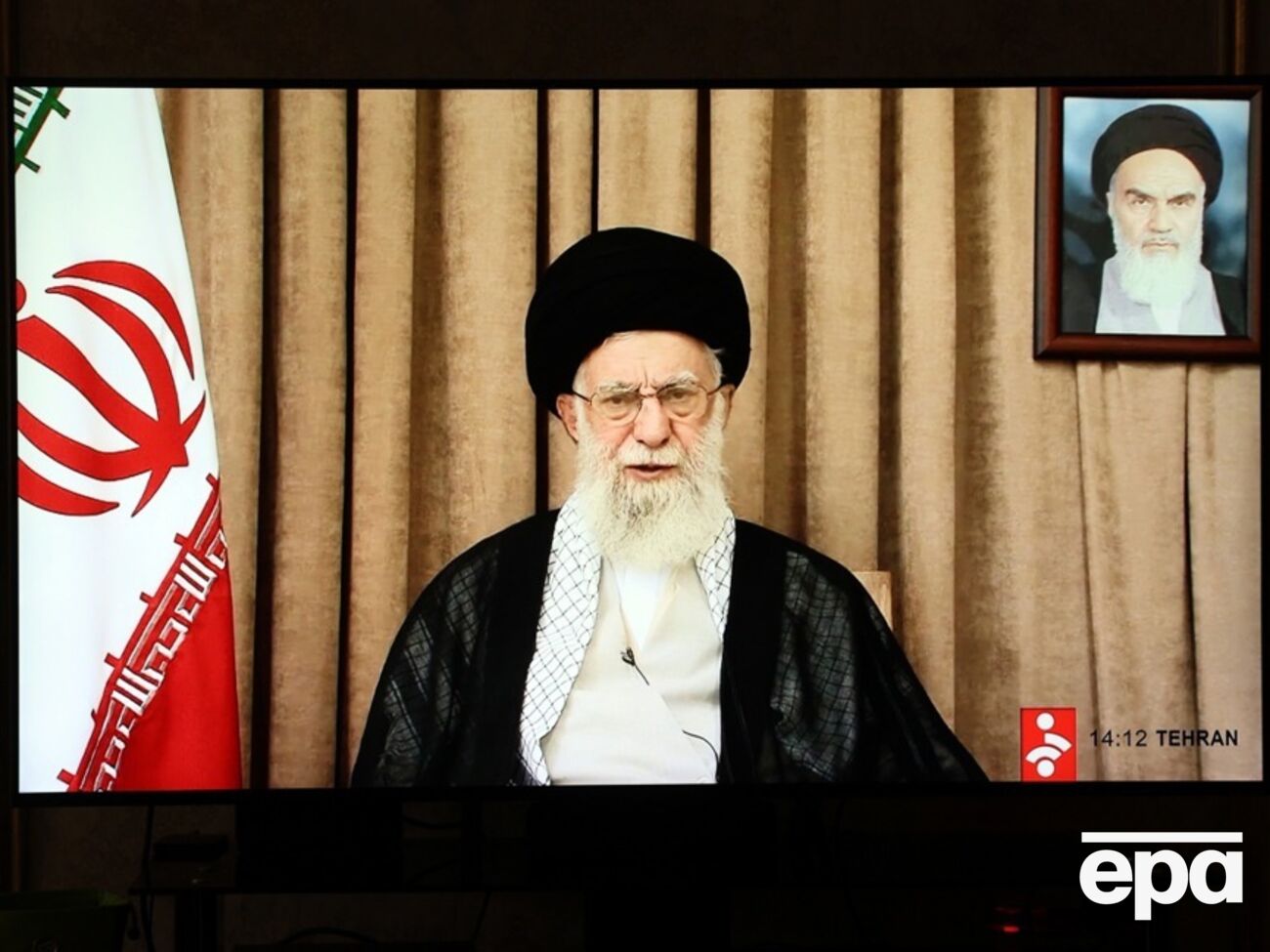 Хаменеї опублікував дописи в соціальній мережі на тлі хвилювання щодо його відсутності на публіці