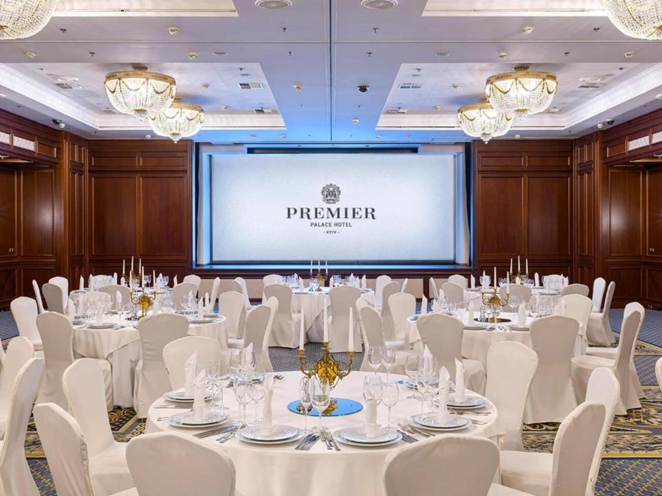 Семья Папазки контролирует один из крупнейших онлайн-гемблинг-сервисов Болгарии, отметил Telegraf