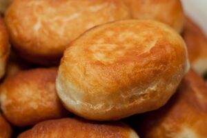 Тісто підійде для будь-яких пиріжків