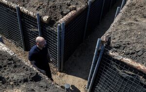 Раньше фортификации строили по принципу батальонных районов обороны и ротных опорных пунктов со значительной протяженностью