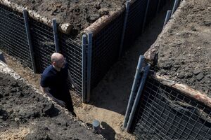 Раніше фортифікації будували за принципом батальйонних районів оборони й ротних опорних пунктів зі значною протяжністю