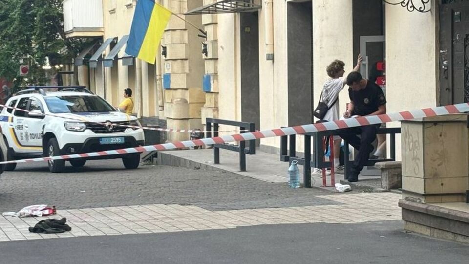 Полицейские разыскивают нападавших