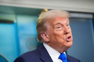 Трамп: Те, що роблять неконтрольовані прокурори з Нетаньяху, – це безумство