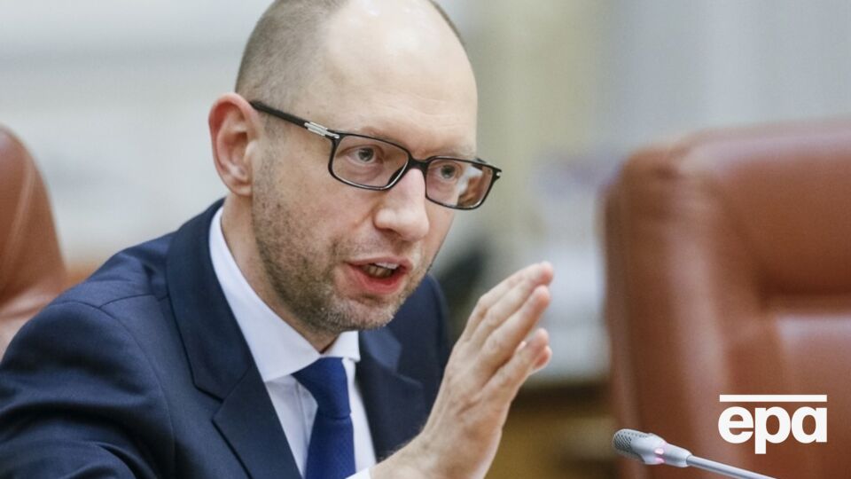 Яценюк подчеркнул, что Трамп был "крайне сдержанным после встречи" с Зеленским