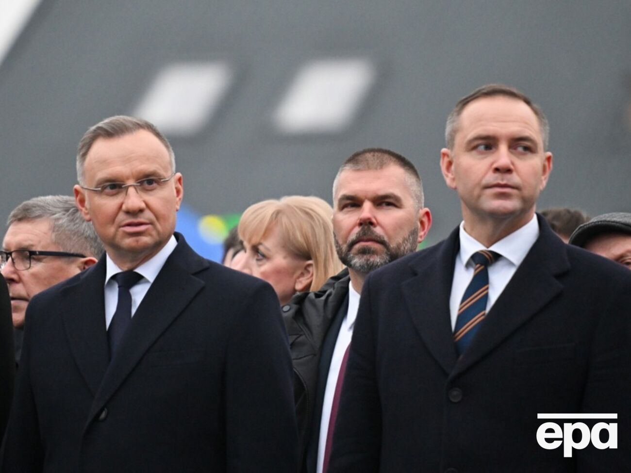 Дуда (на фото ліворуч) вважає, що коли Навроцький (на фото праворуч) стане президентом, то він, "безумовно, уважно вивчить міжнародну ситуацію"