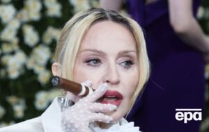 Отец Мадонны – итало-американец, физик-оптик по образованию