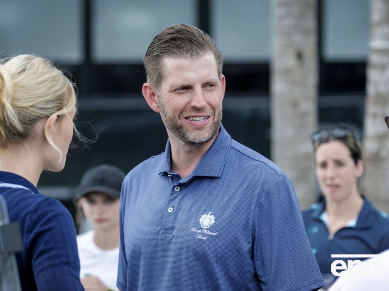 Эрик Трамп не уверен, что хотел бы своим детям "того же опыта"