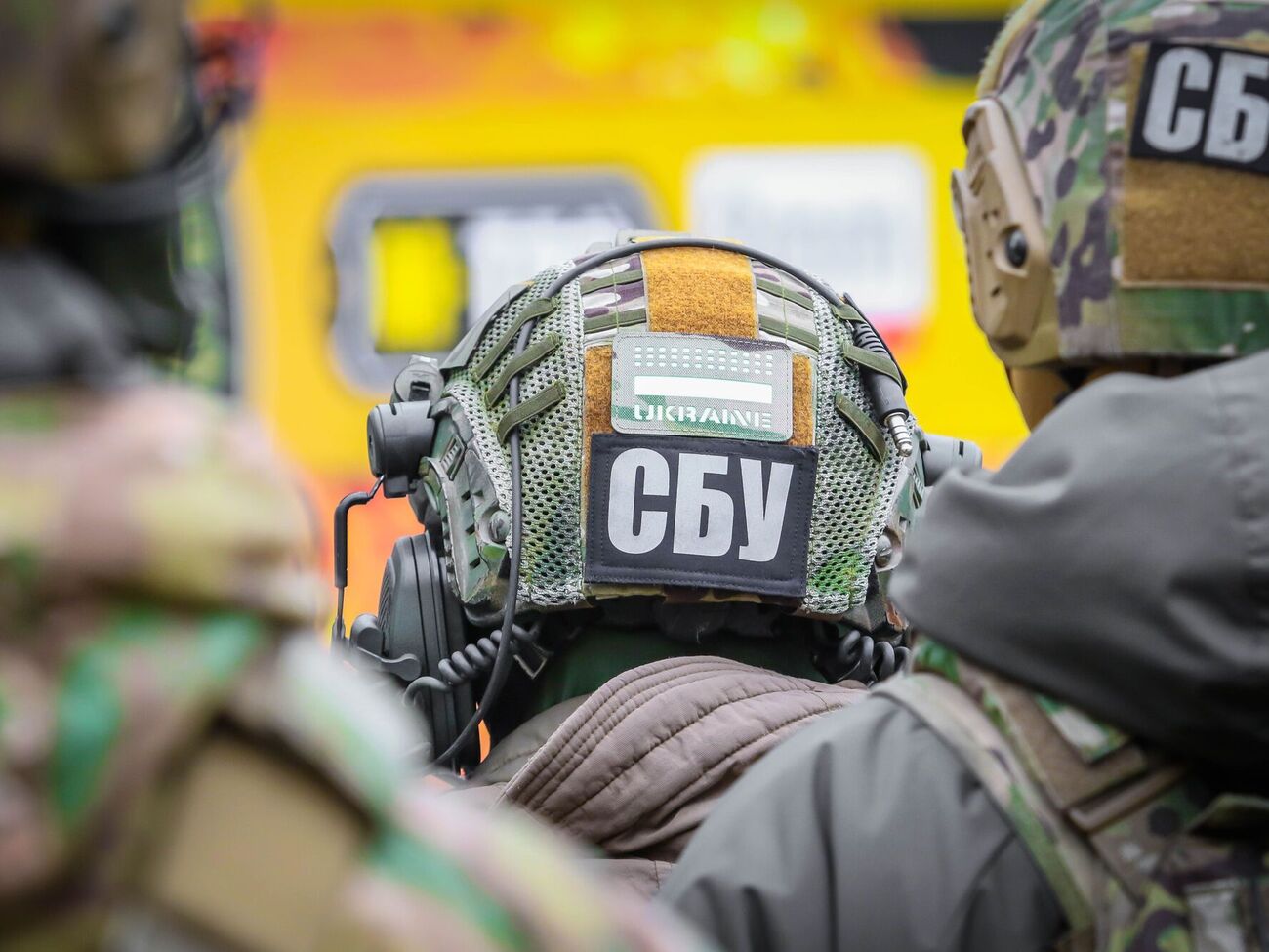 Як пояснили в українській спецслужбі, росіяни користуються тим, що підлітки є найвразливішими до вербування, адже не усвідомлюють наслідків своїх дій