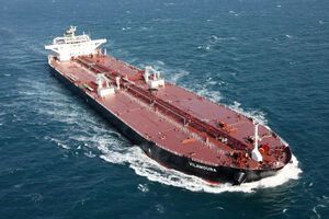 Пошкоджене судно Vilamoura буксирують до Греції