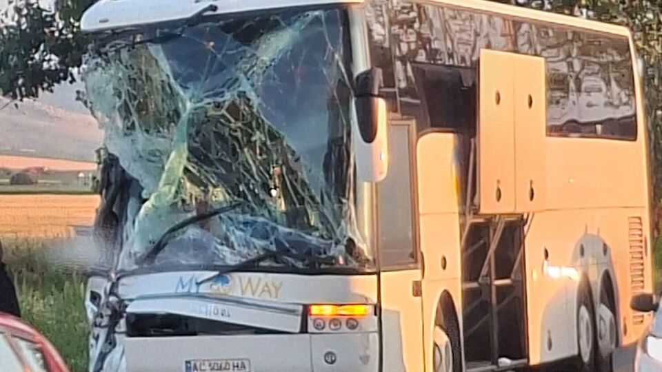 В автобусе находился 21 ребенок