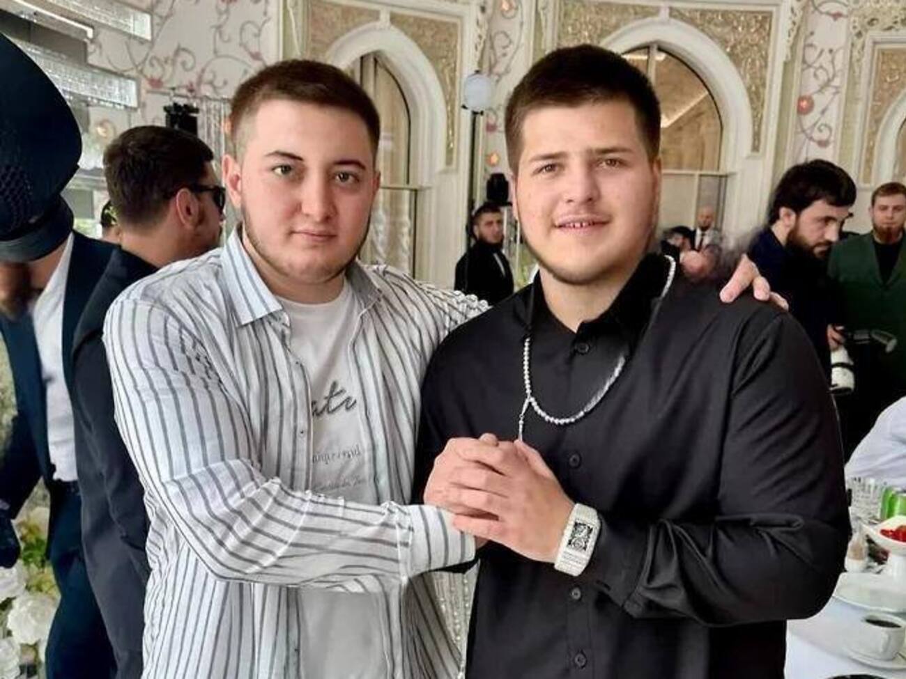 Син Кадирова показав годинник за кілька мільйонів доларів