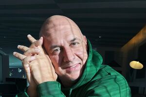 Потап проживает за границей