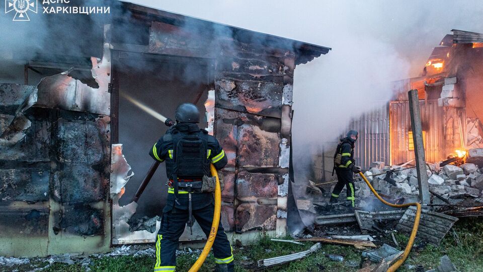 Горели предприятия и частные дома