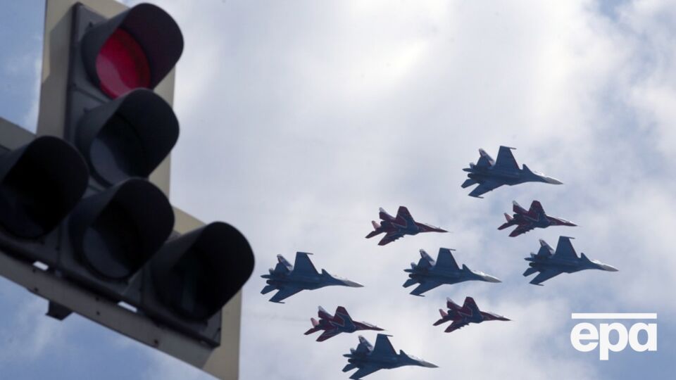 ЗМІ порахував пошкоджені російські літаки на аеродромі в Іркутській області РФ